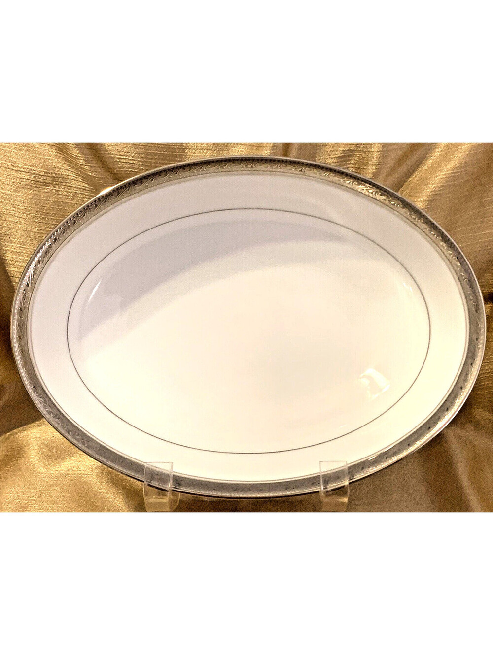 NWT Noritake Legendary Crestwood Platinum Oval Vegetable Serving Bowl 9 5/8"